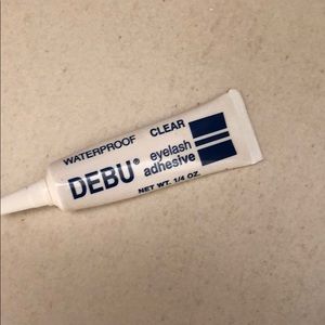 Eyelash glue